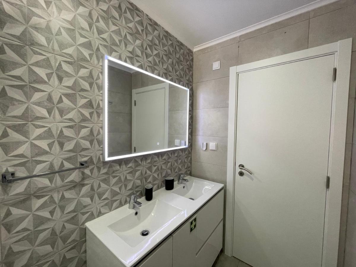 Happy House Barreiro Apartment บาเฮโร ภายนอก รูปภาพ
