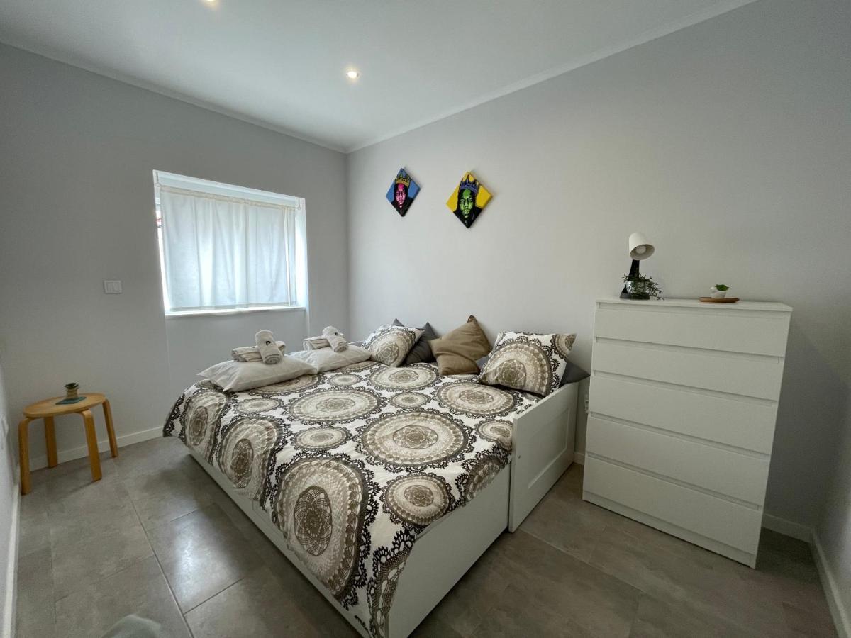 Happy House Barreiro Apartment บาเฮโร ภายนอก รูปภาพ