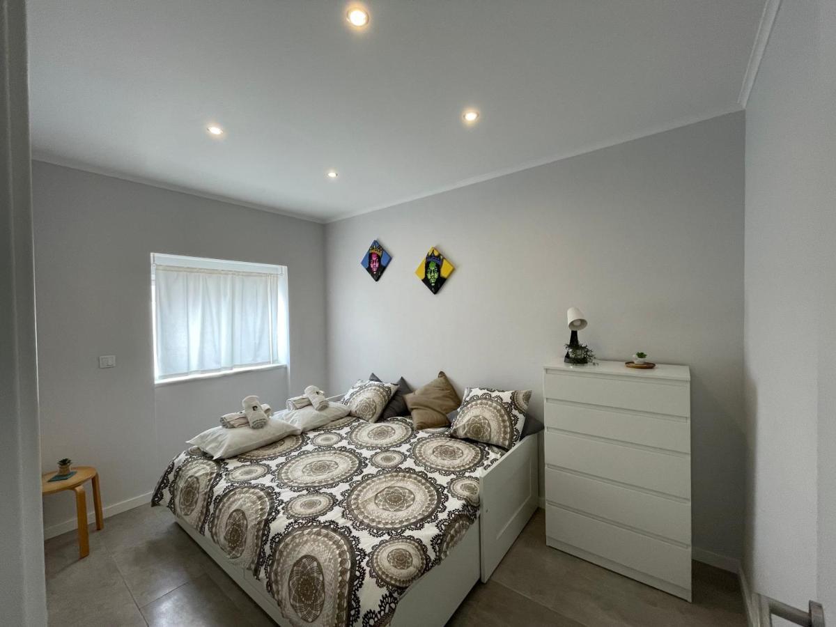 Happy House Barreiro Apartment บาเฮโร ภายนอก รูปภาพ